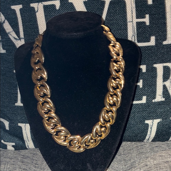 Jewelry - Gold Chain Necklace